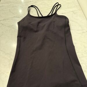 Lululemon workout top